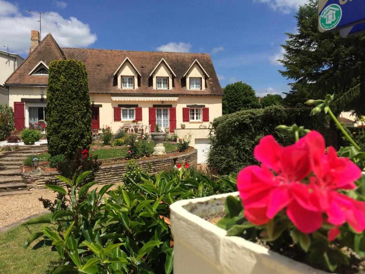 La Noisetiere Hotel Noyers-sur-Cher Buitenkant foto