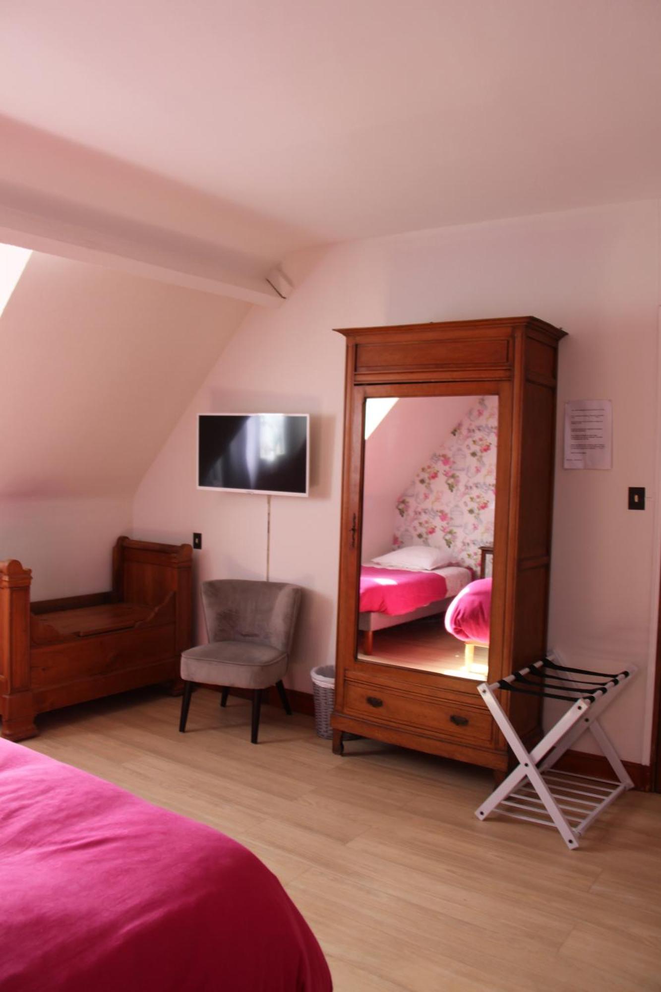 La Noisetiere Hotel Noyers-sur-Cher Buitenkant foto
