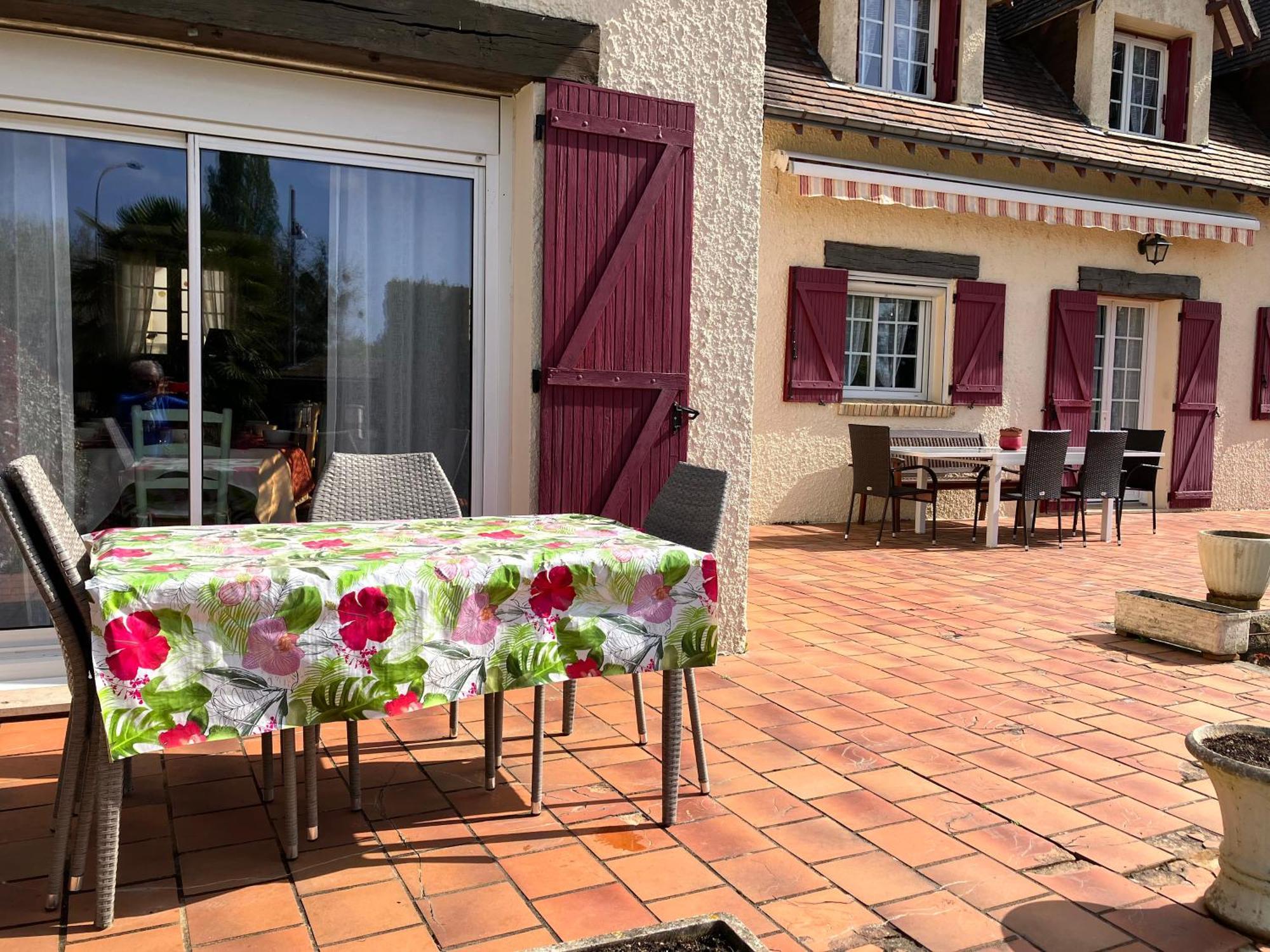 La Noisetiere Hotel Noyers-sur-Cher Buitenkant foto