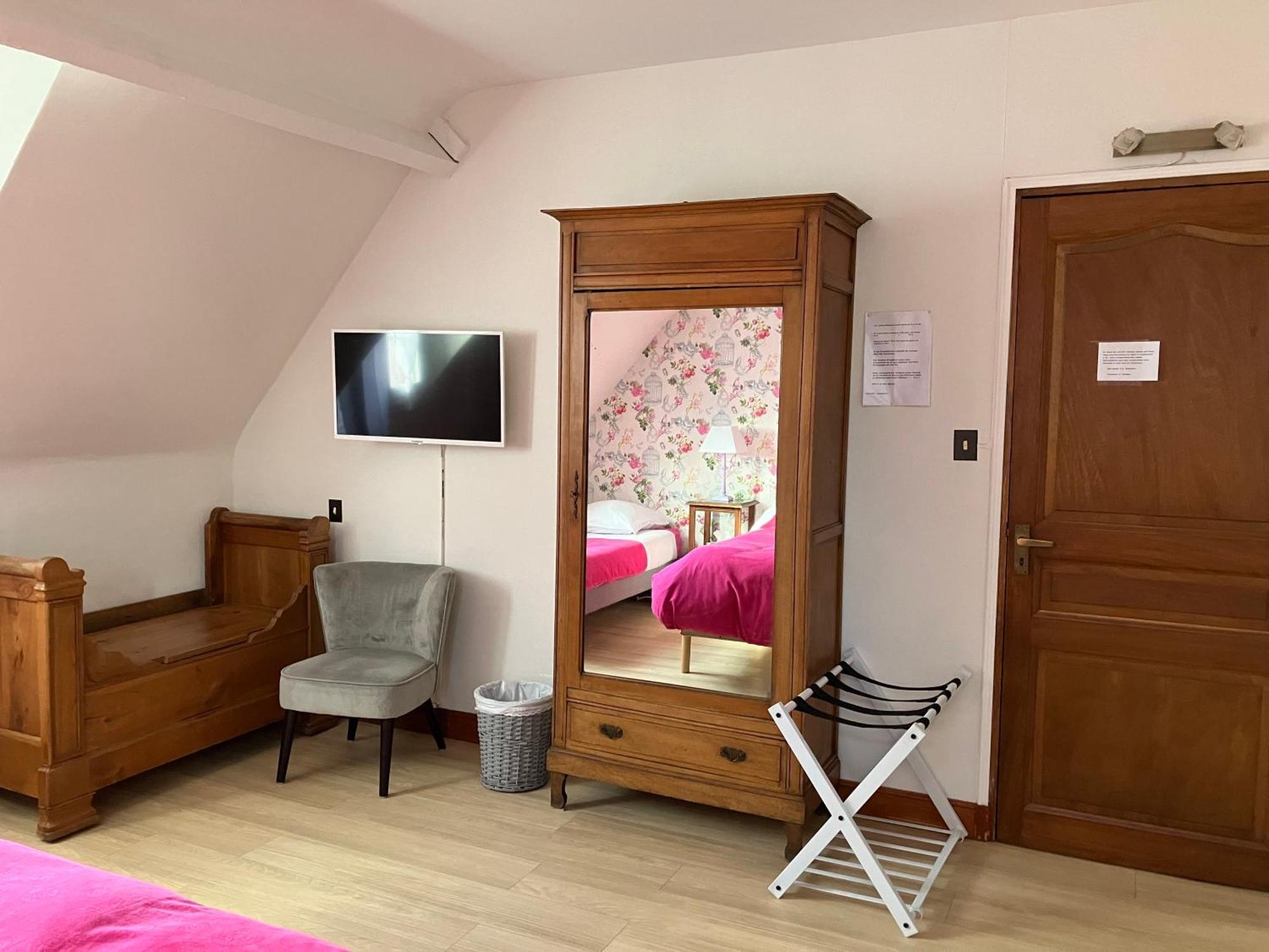 La Noisetiere Hotel Noyers-sur-Cher Buitenkant foto